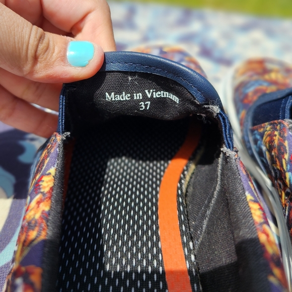 KENZO Paris Flying Tiger Print Slip Ons Sz 37 - Picture 6 of 9